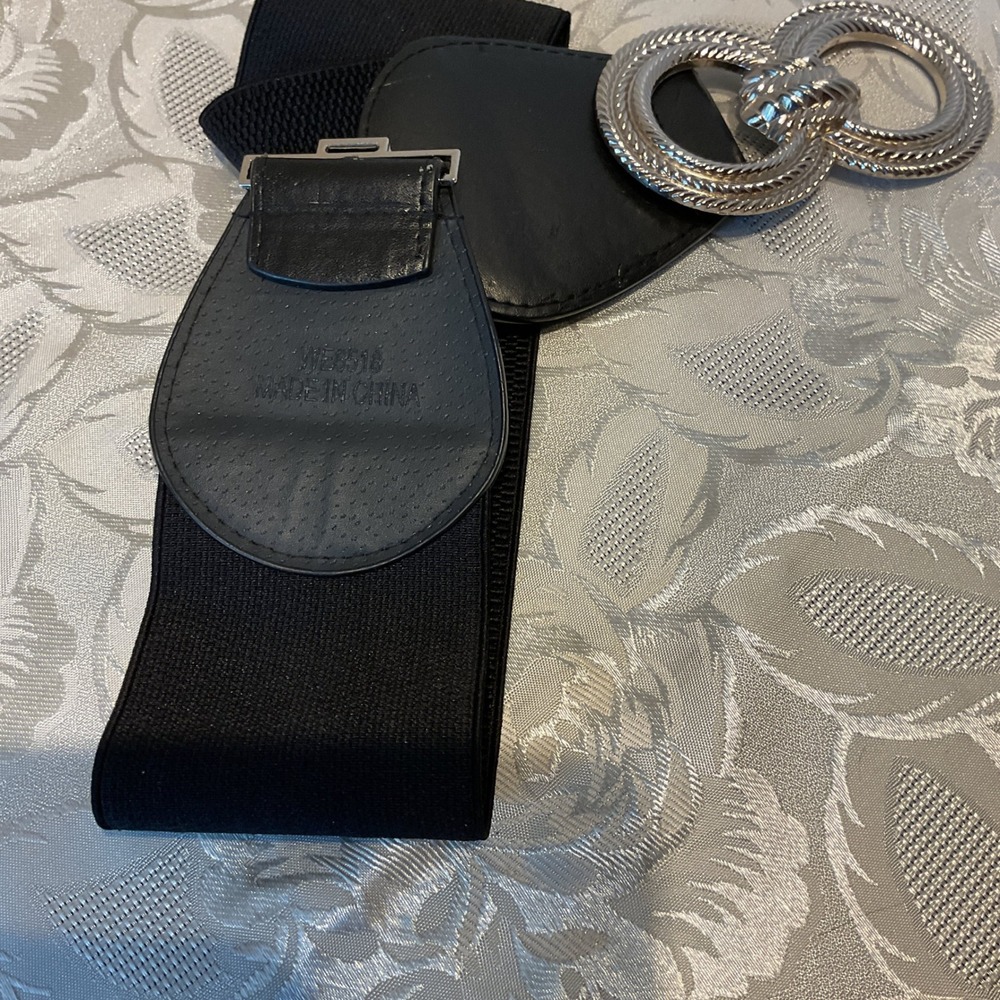 Unbranded Elastic Cinch Belt Womens M Black Excellent Silver Double Ring Buckle - Picture 5 of 7